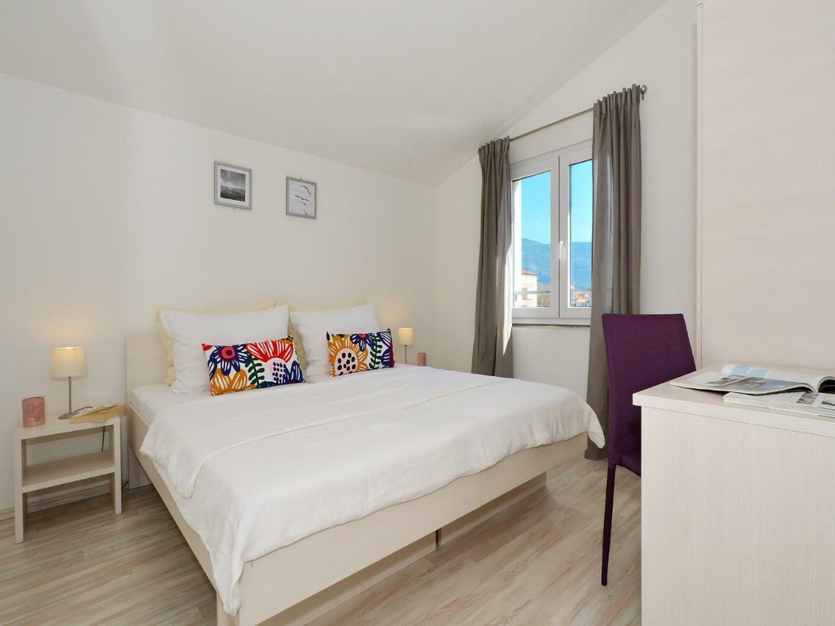 Apartments Ante Anita Kastela Bagian luar foto